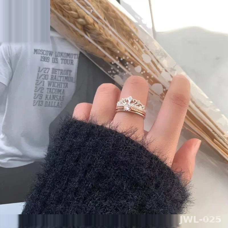Iced Out Crown Ring · Detachable · Rose Gold · 925 Silver · Moissanite